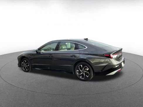 Used 2025 Hyundai Sonata SEL image 10