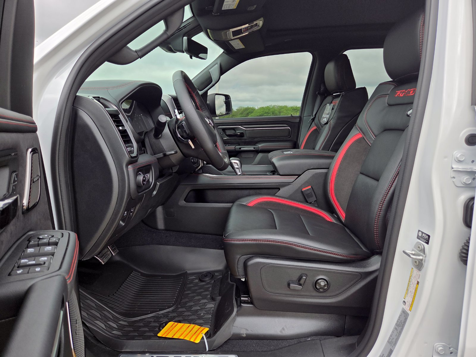 New 2026 RAM 1500 RHO w/ RHO Level 1 Equipment Group AWD/4WD image 17
