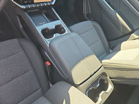 New 2026 GMC Acadia Elevation w/ LPO, Floor Liner Package AWD/4WD image 25