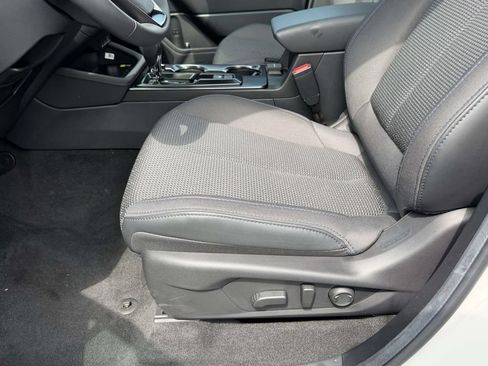 Used 2026 Subaru Forester Premium AWD/4WD image 17
