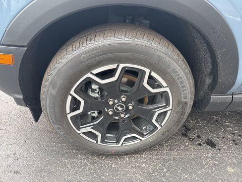 New 2025 Ford Bronco Sport Outer Banks w/ Outer Banks Tech Package+ image 9