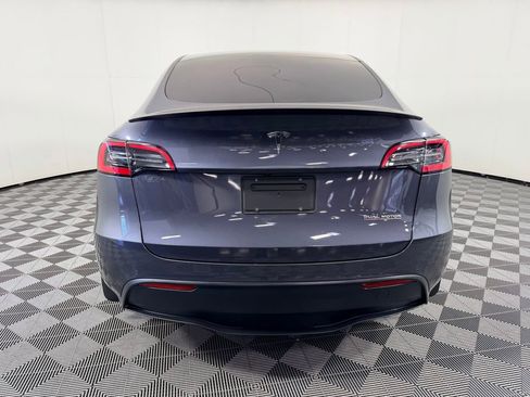 Used 2022 Tesla Model Y Performance image 6