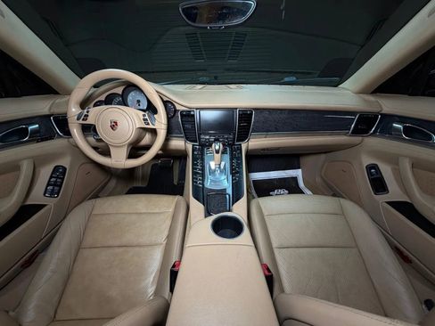 Used 2010 Porsche Panamera S RWD image 16