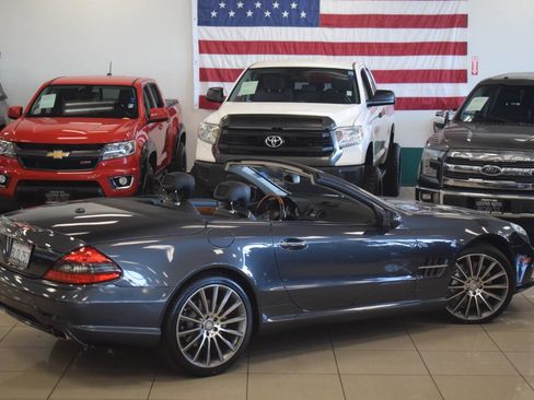 Used 2012 Mercedes-Benz SL 550 image 34