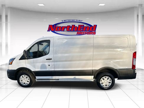Used 2024 Ford Transit 250 Low Roof w/ Exterior Upgrade Package image 6