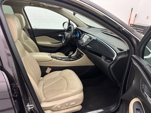 Used 2017 Buick Envision Essence AWD/4WD image 46