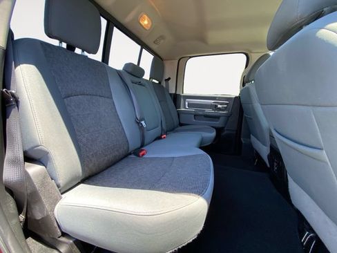 Used 2019 RAM 1500 Big Horn AWD/4WD image 14