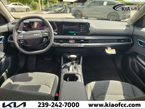 New 2026 Kia K4 FWD image 14