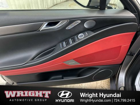 Used 2025 Genesis G80 2.5T Sport Prestige image 9