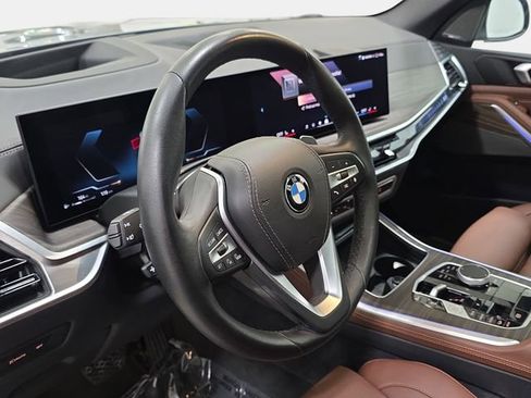 Certified 2026 BMW X5 xDrive40i w/ Premium Package image 13