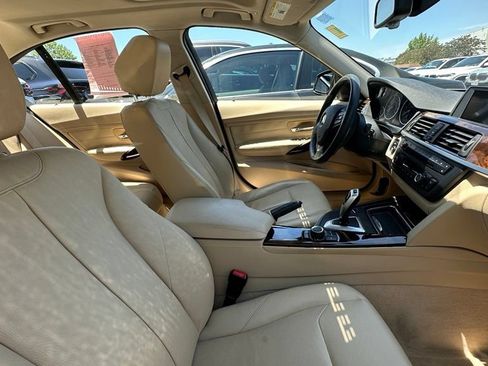 Used 2013 BMW 328i xDrive Sedan AWD/4WD image 5