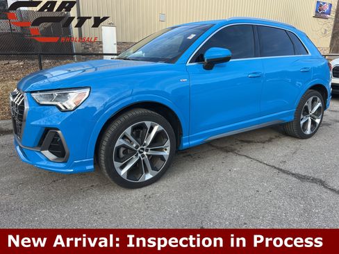 Used 2020 Audi Q3 2.0T Premium Plus w/ Premium Plus Package image 1