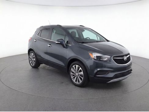 Used 2018 Buick Encore Preferred FWD image 1