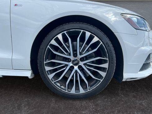 Used 2018 Audi A6 2.0T Premium w/ 20" Black Optic Package image 14