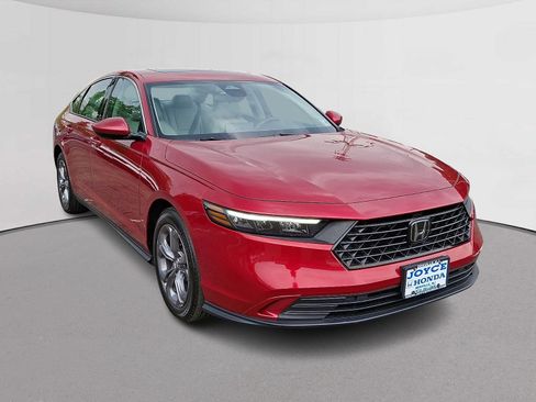 Certified 2024 Honda Accord EX image 2