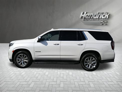 Used 2021 Chevrolet Tahoe Premier w/ Premium Package image 8