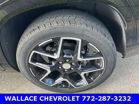 Certified 2025 Chevrolet Traverse High Country image 9