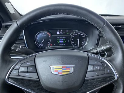 Certified 2021 Cadillac XT5 Premium Luxury w/ LPO, Floor Liner Package