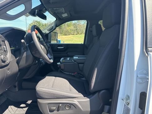 New 2026 Chevrolet Silverado 2500 Custom w/ Custom Value Package image 12