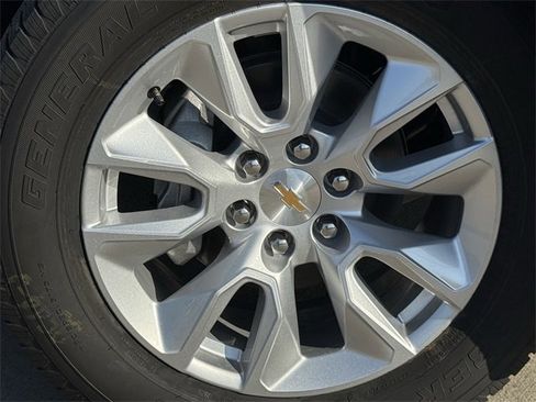 New 2026 Chevrolet Silverado 1500 Custom image 10