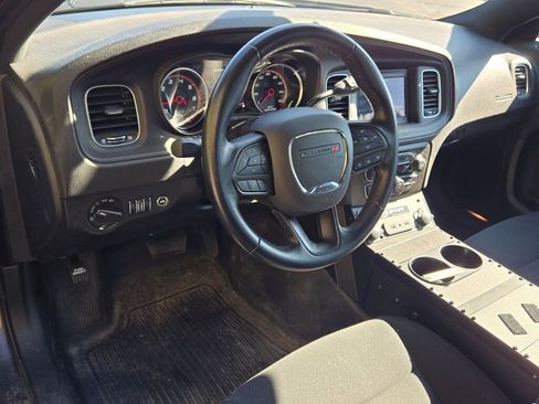 Used 2023 Dodge Charger Police w/ Convenience Group I image 17