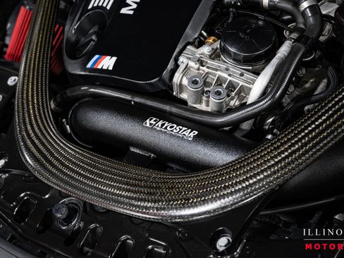 Used 2016 BMW M4 Convertible image 38