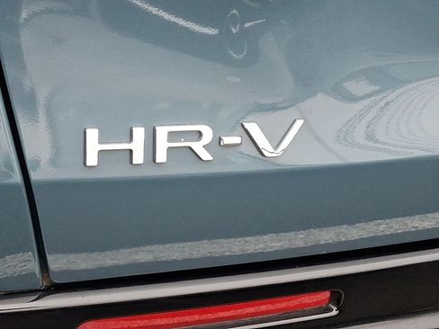Certified 2024 Honda HR-V EX-L image 32