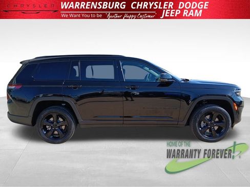 New 2025 Jeep Grand Cherokee L Limited w/ Luxury Tech Group II image 2
