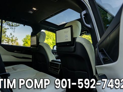 Used 2023 Lexus LX 600 4WD w/ Appearance Package image 18