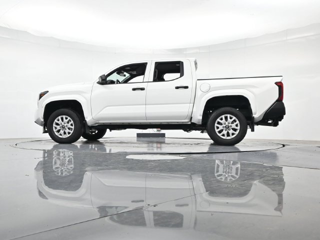 Used 2024 Toyota Tacoma SR AWD/4WD image 38