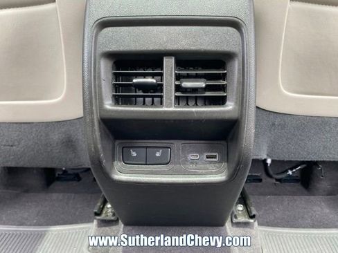 Used 2019 Cadillac XT4 Luxury w/ Cold Weather Package AWD/4WD image 45