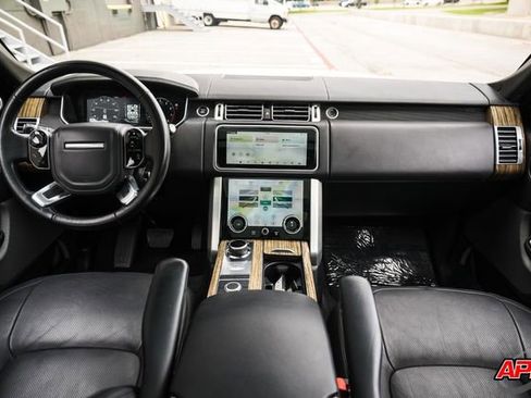 Used 2018 Land Rover Range Rover HSE image 7