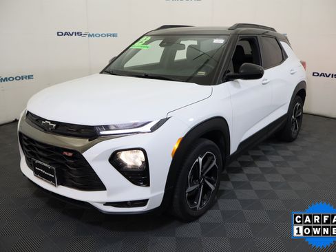 Used 2023 Chevrolet TrailBlazer RS w/ Convenience Package image 12