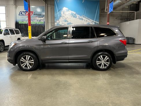 Used 2017 Honda Pilot EX-L image 2
