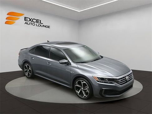 Used 2021 Volkswagen Passat 2.0T R-Line image 47