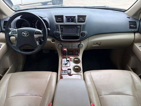 Used 2013 Toyota Highlander Limited FWD image 21