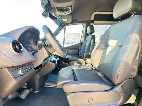 New 2026 Mercedes-Benz Sprinter 2500 image 18