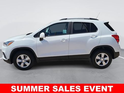 Used 2022 Chevrolet Trax LT w/ Driver Confidence Package AWD/4WD image 6