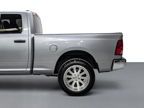 Used 2021 RAM 1500 Tradesman w/ Chrome Plus Package RWD image 11