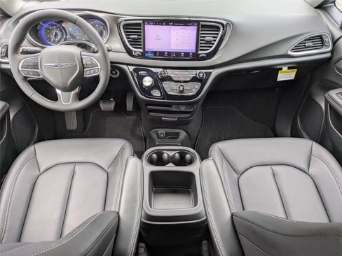 New 2026 Chrysler Voyager LX FWD image 16