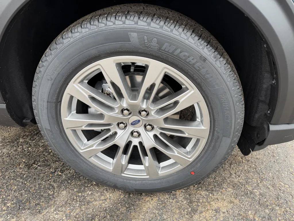 New 2026 Ford Explorer Active w/ Active Comfort Package AWD/4WD image 27