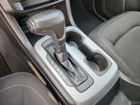 Used 2021 Chevrolet Colorado LT w/ LT Convenience Package RWD image 15