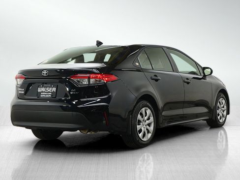 Used 2026 Toyota Corolla LE image 5