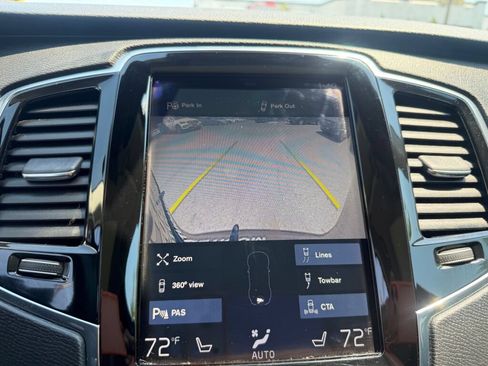 Used 2017 Volvo XC90 T6 Momentum w/ Vision Package AWD/4WD image 18