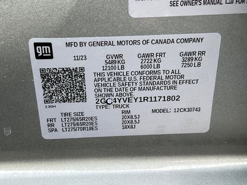 Used 2024 Chevrolet Silverado 3500 High Country w/ High Country Premium Package image 55