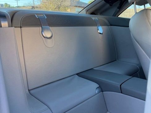 Used 2004 Mercedes-Benz SL 500 w/ Comfort Pkg image 12