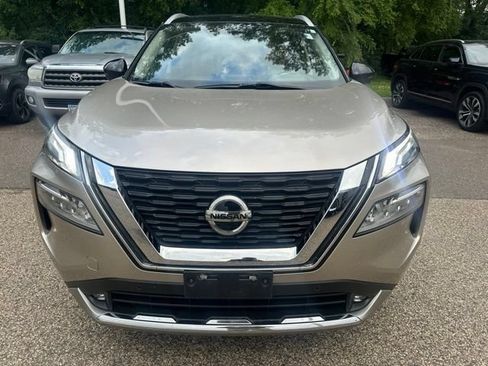 Used 2021 Nissan Rogue Platinum AWD/4WD image 8