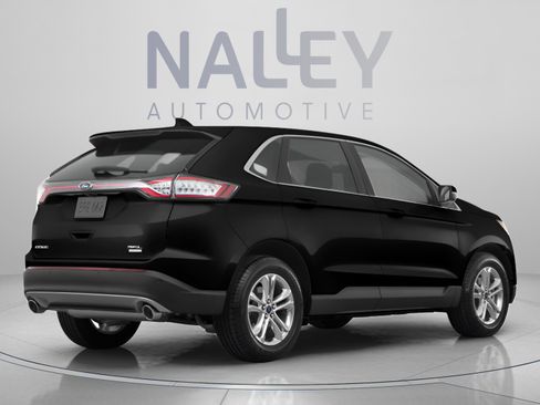 Used 2017 Ford Edge SEL w/ Equipment Group 201A FWD image 3