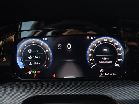 Used 2025 Volkswagen Golf w/ Euro Style Package image 3