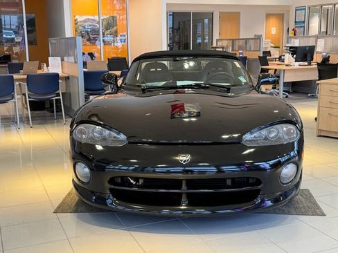 Used 1994 Dodge Viper RT/10 image 37
